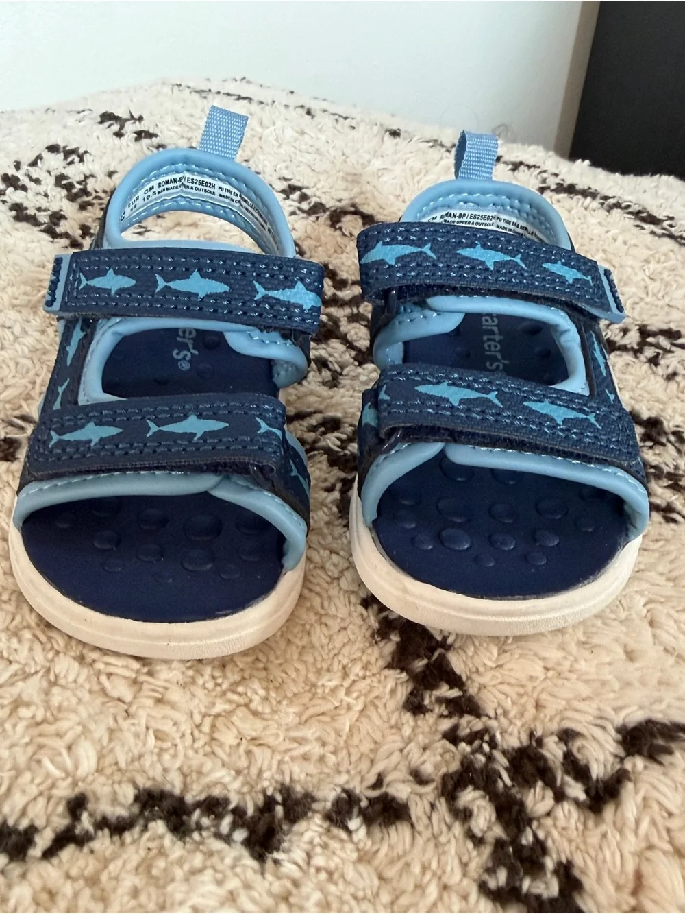 Carter’s Toddler Shark Print Sport Sandals Blue Hook Loop Size 3 Water Shoes